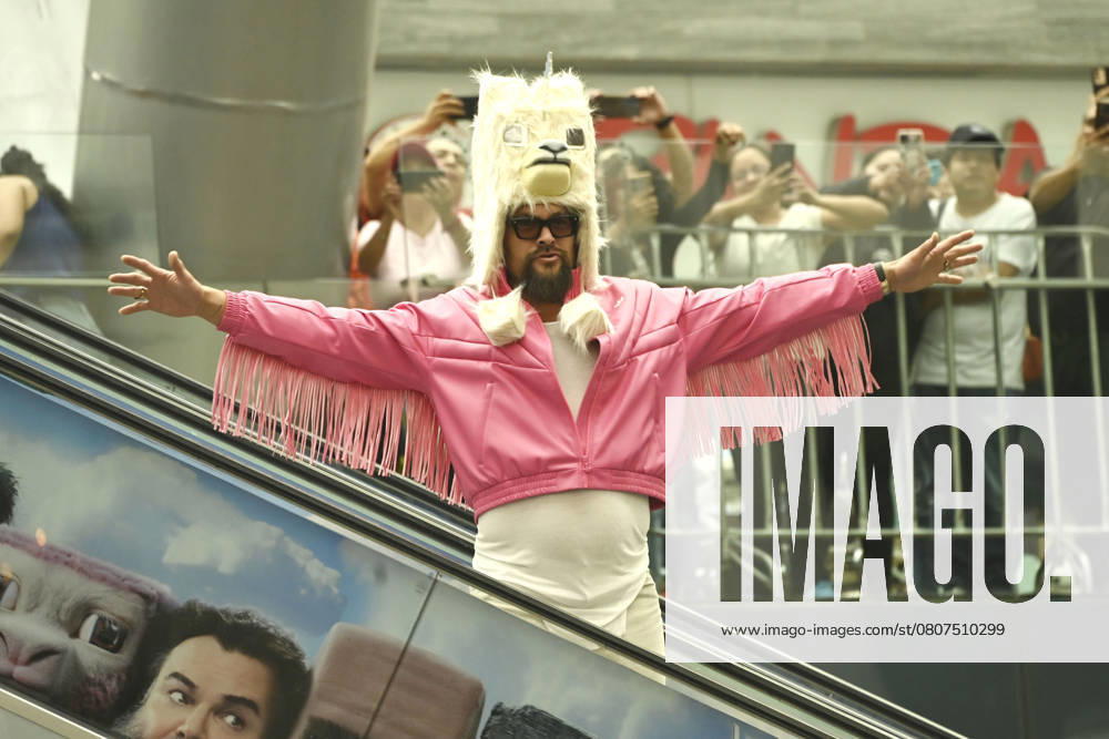 Bilder des Jahres 2025, Entertainment 03 März Minecraft Movie fan event at Cinepolis Toreo Parque Central Featuring: Jason Momoa Where: Naucalpan de Juarez, Mexico When: 22 Mar 2025 Credit: Carlos Tischler EyePix INSTARimages . NOT FOR USE BY NEWSPAPERS BASED IN THE UK.