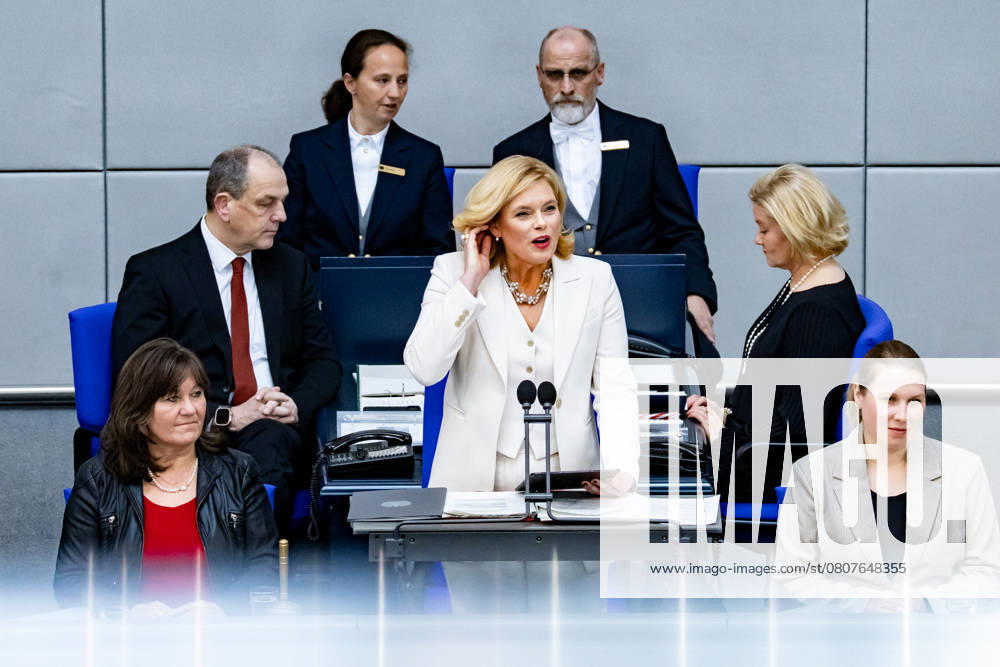 New Bundestag Convenes In Inaugural Session Newly elected Bundestag President Julia Kloeckner holds a speech during the inaugural session opening the 21st legislation of the German Parliament (Bundestag) in Berlin, Germany, on March 25, 2025. Berlin Berlin Germany