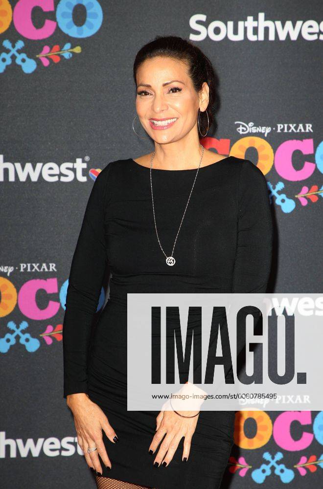 HOLLYWOOD CA NOVEMBER 8 Constance Marie at The U S Premiere of Disney Pixar s Coco at the El Capitan Theatre in Hollywood California on November 8 2017
