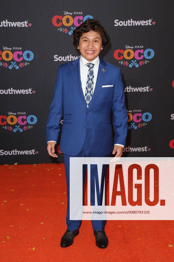 Anthony Gonzalez at the Coco Film Premiere at 8 11 2017 in Los Angeles Disney Pixar S Coco Fimpremiere in Los Angeles 2017