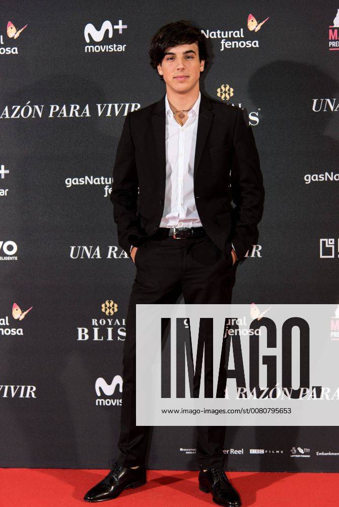 Madrid Premiere Week 2017 11 10 Oscar Casas Cordon Press RodrigoxBlanco 780