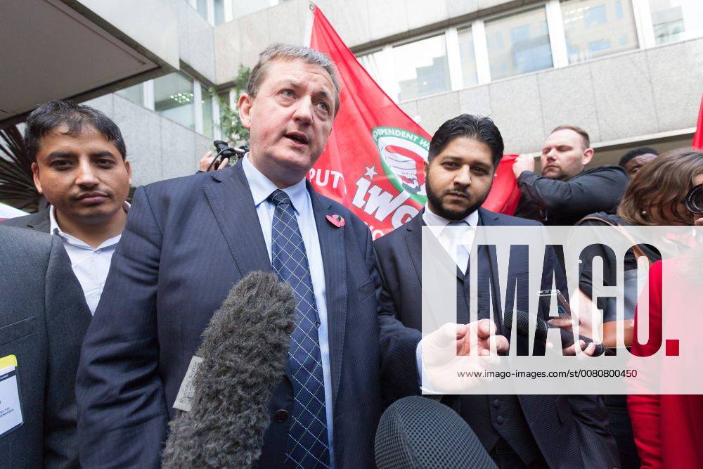 London, London, UK - LONDON, UK. JAMES FARRAR and YASEEN ASLAM, former Uber drivers, arrive at the Employment Appeals Tribunal in London today. The two former drivers, James Farrar and Yaseen Aslam, won a landmark case against the cab hiring app last year after arguing they were employees and entitled to the minimum wage, sick pay and paid holiday. Uber challenged the ruling, saying it could deprive drivers of the personal flexibility they valueâ London UK - ZUMAl94_ 20171110_zaf_l94_016