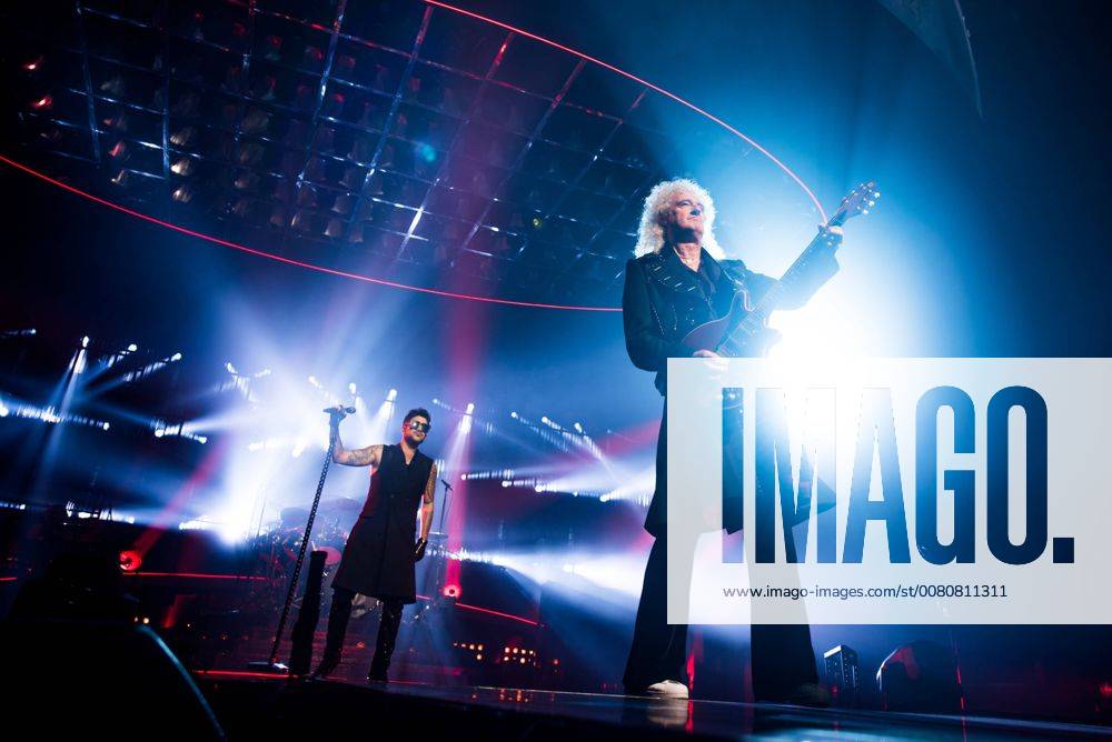 Italy: Queen + Adam Lambert at Unipol Arena 2017 The band Queen + Adam Lambert performing live on stage at the fully crowded Unipol Arena near Bologna fot the News of the World tour 2017. FOR - Alessandro Bosio Pacific Press Agency Bologna Torino Italy Unipol Arena AlessandroxBosio