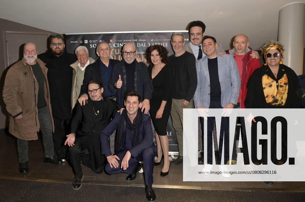 Director Gianni Quinto with cast and crew at the premiere of the feature film Tu quoque in Space Cinema Moderno Rome, 31 03 2025 Foto:xA.xM.xTinghinox xFuturexImagex quoque_5365