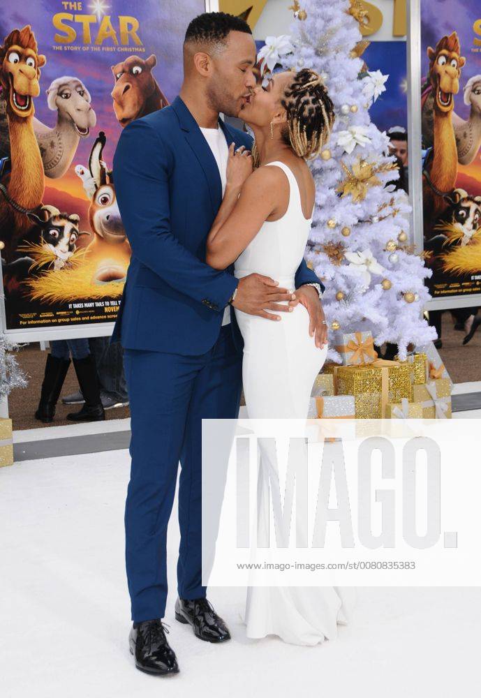Westwood, CA, U.S. - 12 November 2017 - Westwood, California - Devon Franklin, Meagan Good. Star Los Angeles Premiere held at The Regency Village Theater in Westwood. Photo Credit: AdMedia Westwood U.S. - ZUMAa123 20171112_zaa_a123_209