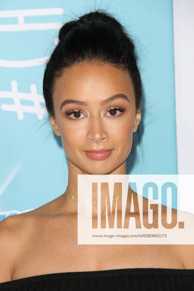 Draya Michele at the Premiere of Lionsgate s Wonder held at the Regency Village Theatre in Westwood, CA
