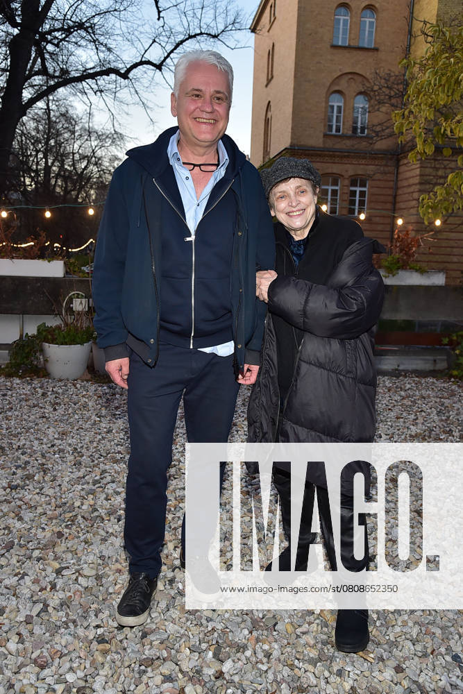 Premiere of Ursli Pfister Martin Woelffer, Katharina Thalbach Arrival at the premiere of Ursli Pfister Peggy March, Mrs. Huggenberger and I Arrival at the Bar jeder Vernunft in Berlin, on 02 04 2025 Photopress Mueller