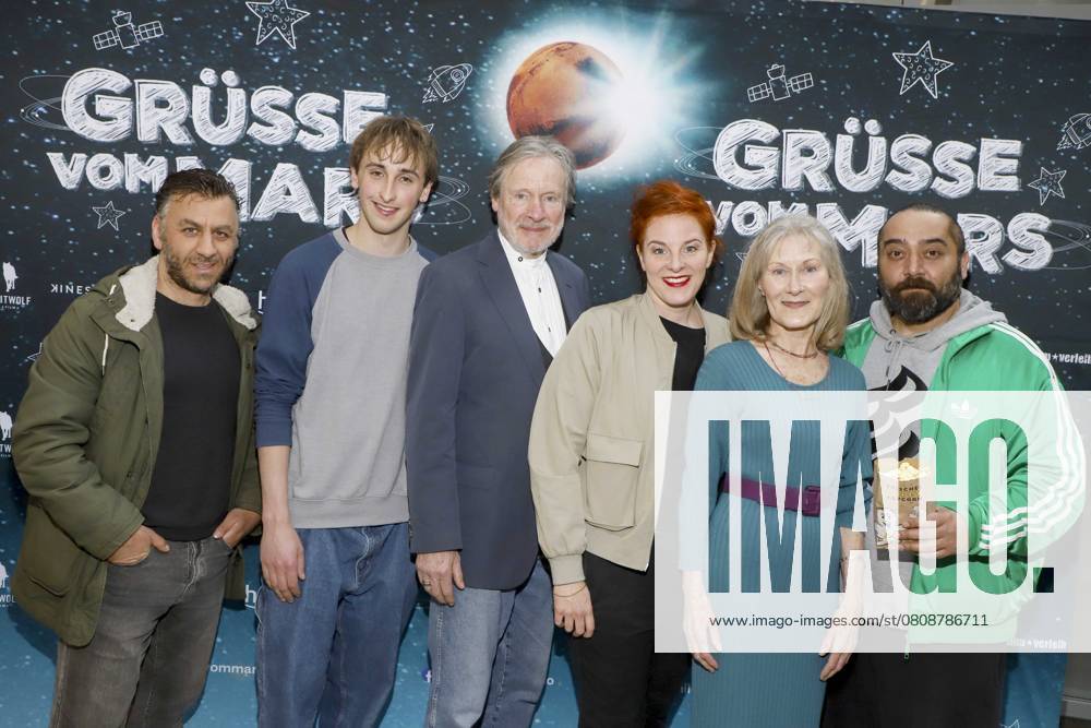Cem Ali Gueltekin, Jona Volkmann, Michael Wittenborn, Sarah Winkenstette,Kailas Mahadevan as guests on the red carpet at the movie premiere Gruesse vom Mars at Zeise Cinemas on 02 04 2025 in Hamburg Hamburg Germany
