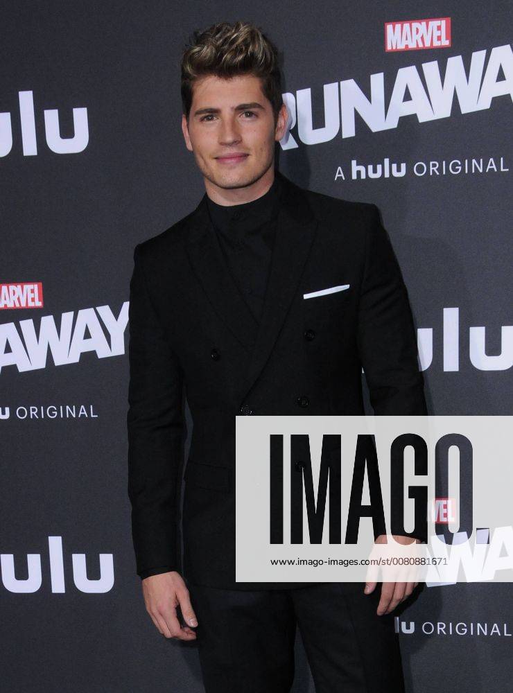 Westwood, CA, U.S. - 16 November 2017 - Westwood, California - Gregg Sulkin. Premiere Of Hulu s Marvel s Runaways held at Regency Village Theater in Westwood. Photo Credit: AdMedia Westwood U.S. - ZUMAa123 20171116_zaa_a123_290