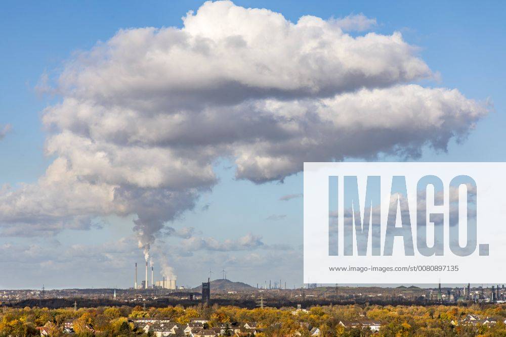 Glance above the Nordsternpark in Gelsenkirchen on the Heap Scholven with the Eon Coal-fired power plant Scholven Cloud formation