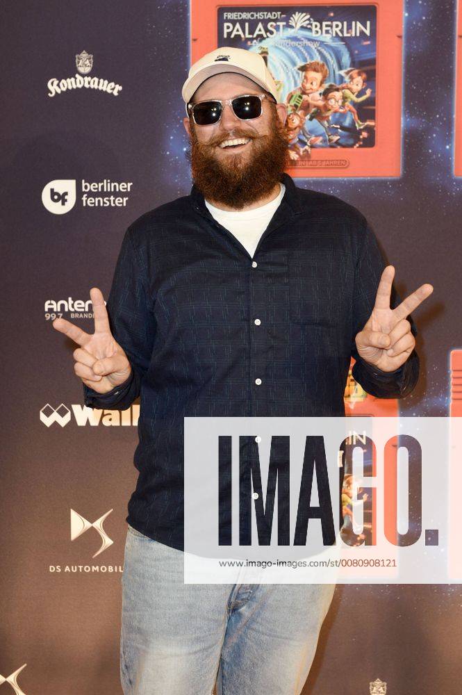 Mc Fitti at the Premiere the Children show Game with the Time in Frederick city Palace Berlin 19 11 2017 Foto:xF.xFuturexImage