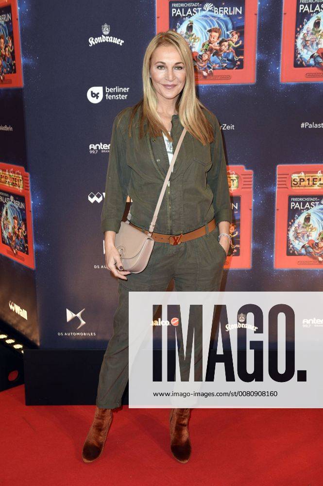 Caroline Suppl at the Premiere the Children show Game with the Time in Frederick city Palace Berlin 19 11 2017 Foto:xF.xFuturexImage