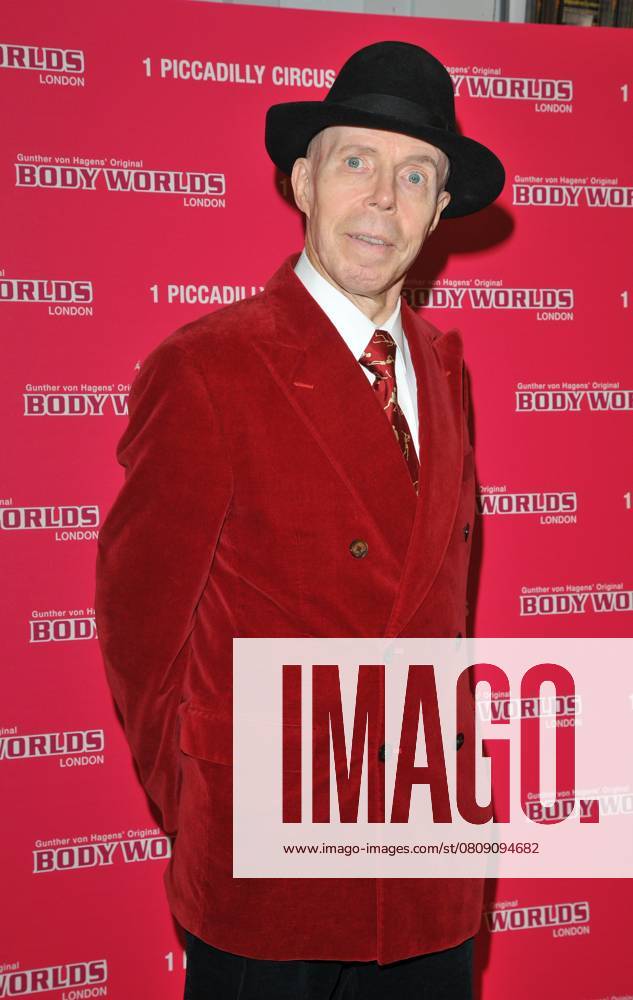 Bodyworlds human anatomy exhibition VIP launch Dr Gunther von Hagens at the Bodyworlds human anatomy exhibition VIP launch, The London Pavilion, Piccadilly Institute, London, England, UK, on Thursday 04 October 2018. CAP CAN CAN London UK Great Britain