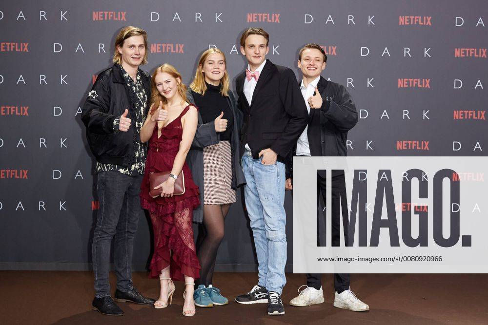 Moritz Jahn Gina Alice Stiebitz Nele Trebs Ludger and Paul LUX European premiere the first German NETFLIX Original Series Dark in Zoopalast in Berlin at 20 11 207 European premiere Dark