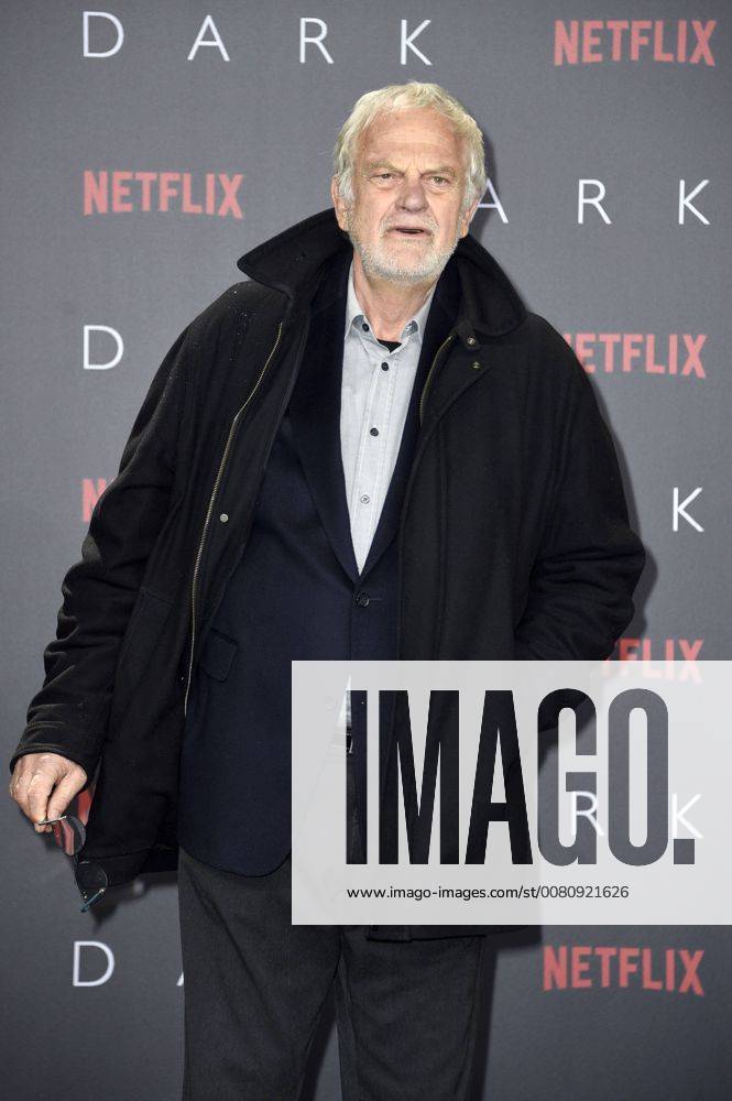 Christian Pätzold at the Premiere the NETFLIX Series Dark in Cinema in Zoo Palace Berlin 20 11 2017 Foto:xF.xFuturexImage