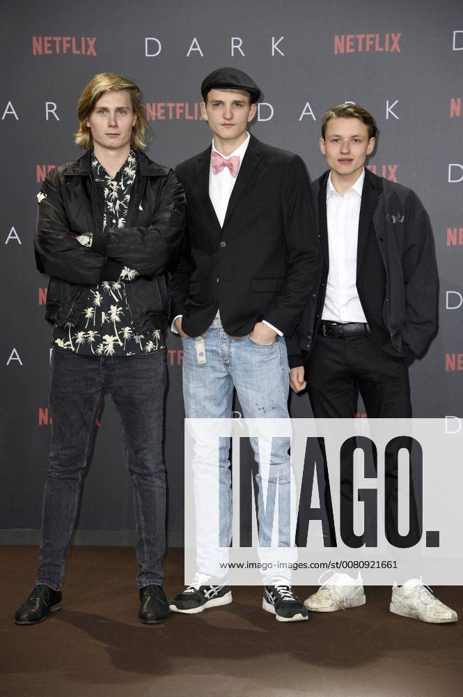 Moritz Jahn Ludger Boekelmann and Paul LUX at the Premiere the NETFLIX Series Dark in Cinema in Zoo Palace Berlin 20 11 2017 Foto:xF.xFuturexImage