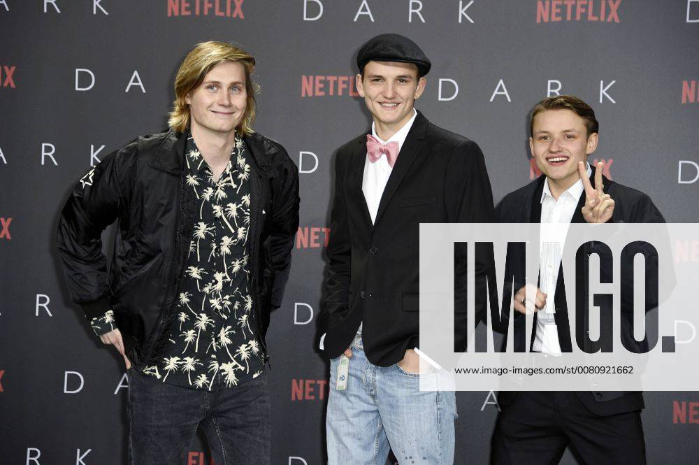 Moritz Jahn Ludger Boekelmann and Paul LUX at the Premiere the NETFLIX Series Dark in Cinema in Zoo Palace Berlin 20 11 2017 Foto:xF.xFuturexImage