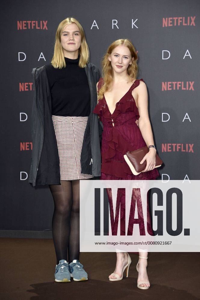 Nele Trebs and Gina Alice Stiebitz at the Premiere the NETFLIX Series Dark in Cinema in Zoo Palace Berlin 20 11 2017 Foto:xF.xFuturexImage