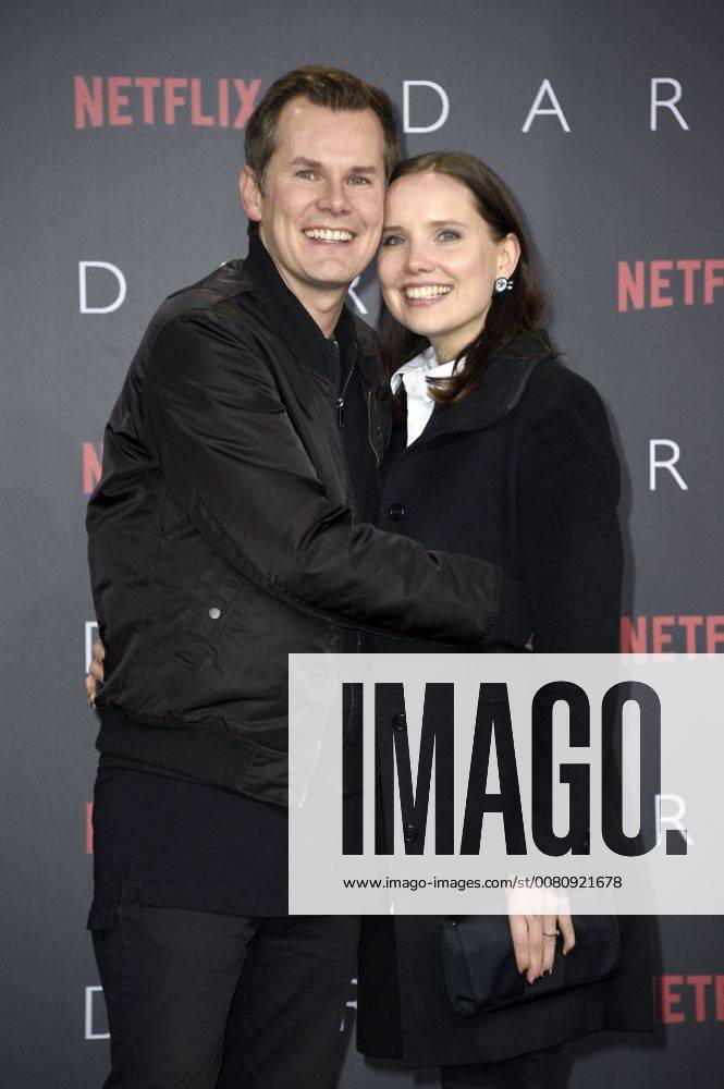 Malte Arkona with Wife Anna Mary at the Premiere the NETFLIX Series Dark in Cinema in Zoo Palace Berlin 20 11 2017 Foto:xF.xFuturexImage