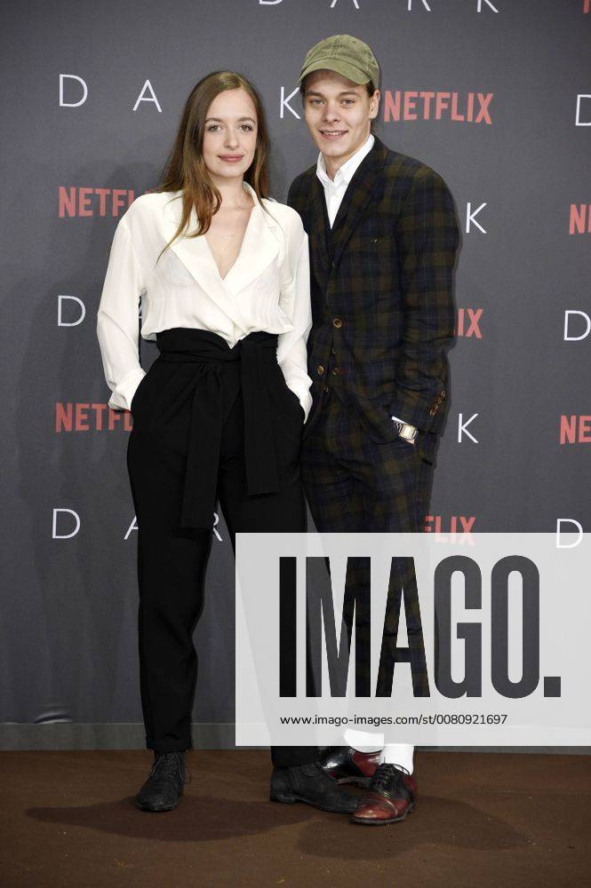 Nellie Thalbach and Bela Gabor Lenz at the Premiere the NETFLIX Series Dark in Cinema in Zoo Palace Berlin 20 11 2017 Foto:xF.xFuturexImage