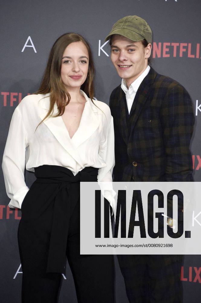 Nellie Thalbach and Bela Gabor Lenz at the Premiere the NETFLIX Series Dark in Cinema in Zoo Palace Berlin 20 11 2017 Foto:xF.xFuturexImage