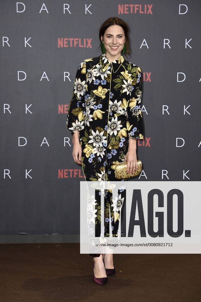 Antje Traue at the Premiere the NETFLIX Series Dark in Cinema in Zoo Palace Berlin 20 11 2017 Foto:xF.xFuturexImage