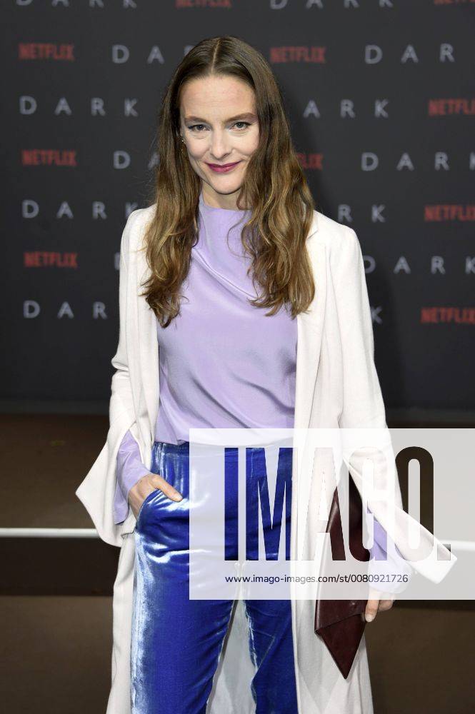 Anne Rat Polle at the Premiere the NETFLIX Series Dark in Cinema in Zoo Palace Berlin 20 11 2017 Foto:xF.xFuturexImage