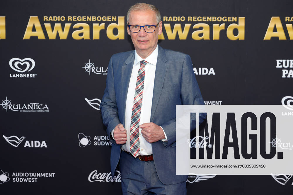 Radio Regenbogen Award 2025 Günther Jauch on the red carpet Presentation of the 25 Radio Regenbogen Award on 04 04 2025 in the Europa Park Arena in Rust Baden Württemberg, Germany