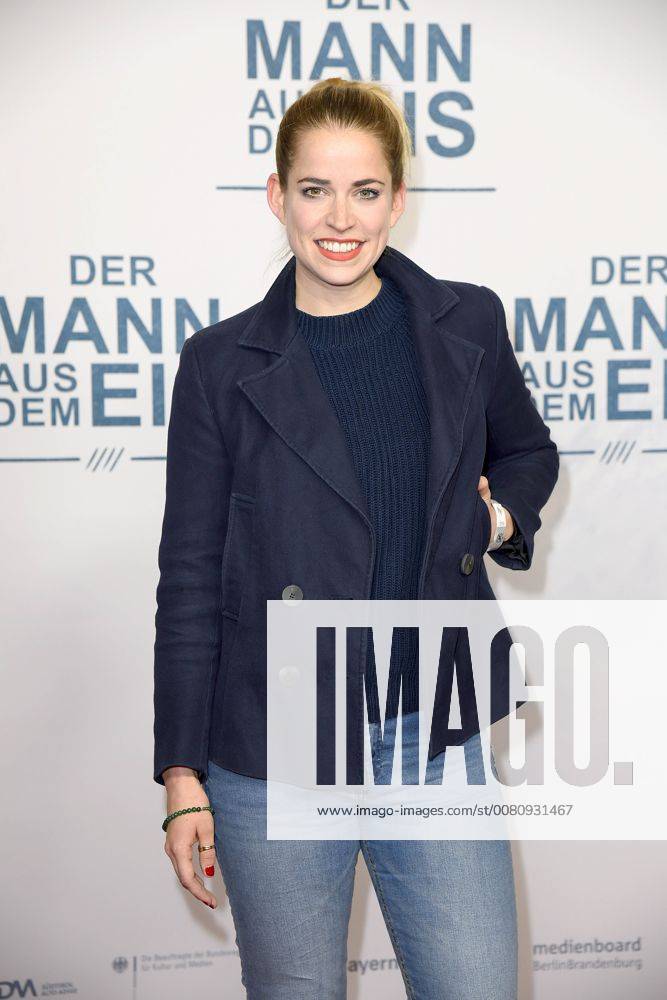 Merle Collet at the public premiere from the Man out the Ice in Zoo Palace in Berlin at 21 11 2017