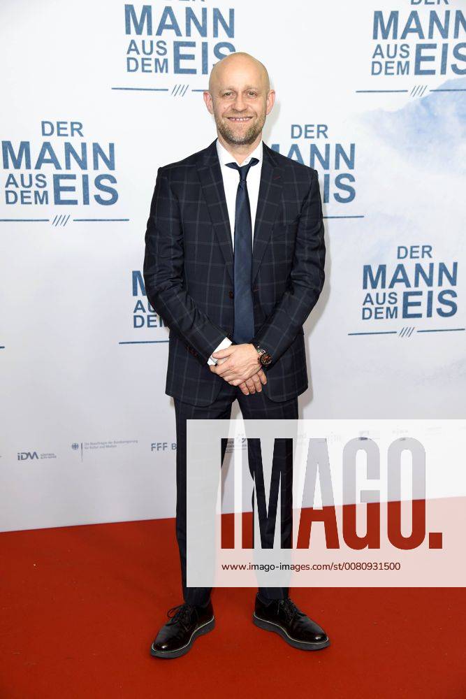 Juergen Vogel at the public premiere from the Man out the Ice in Zoo Palace in Berlin at 21 11 2017