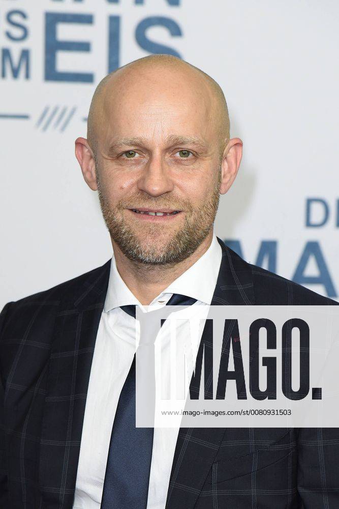 Juergen Vogel at the public premiere from the Man out the Ice in Zoo Palace in Berlin at 21 11 2017