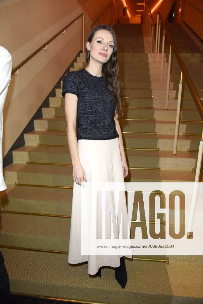 Juliet Hartmann at the public premiere from the Man out the Ice in Zoo Palace in Berlin at 21 11 2017