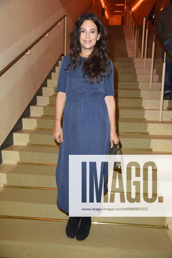 Violetta Schurawlow at the public premiere from the Man out the Ice in Zoo Palace in Berlin at 21 11 2017