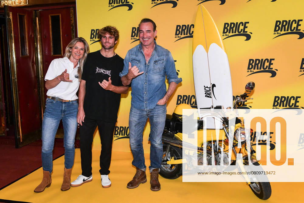 Preview of the film Brice de Nice in Paris FA French actor Jean Dujardin poses for a photo-call with French surfer Justin Becret for the film Brice de Nice at the Grand Rex Cinema in Paris, on April 6, 2025. Photo by Firas Abdullah ABACAPRESS.COM Paris Ile-de-France France
