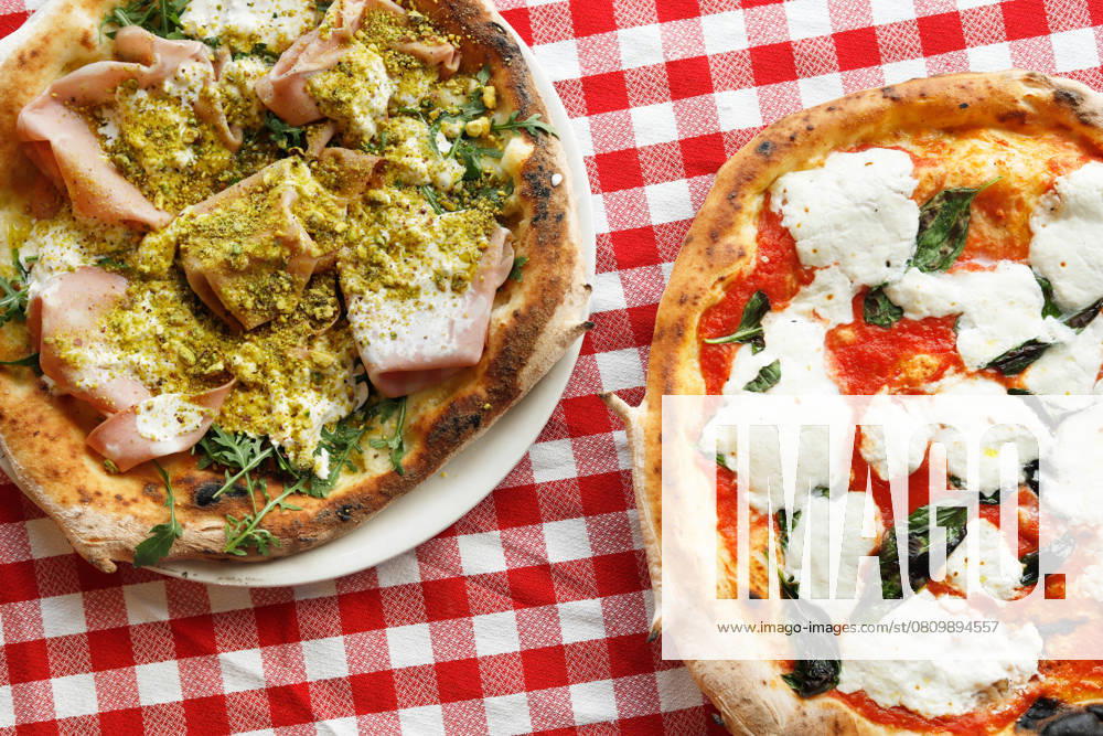 Top view margherita and burrata pizza Model Released DondykRiga_ID27639_793736_005