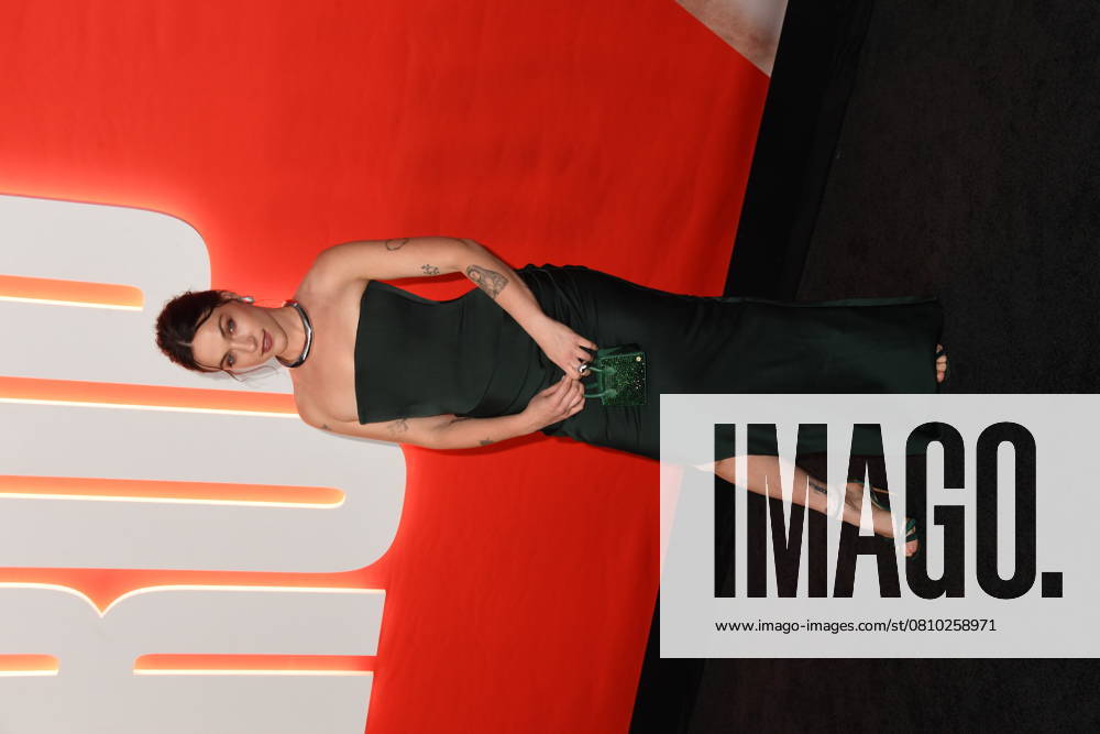 HOLLYWOOD, CALIFORNIA - APRIL 08: Violett Beane attends Universal Pictures presents the premiere of Drop at TCL Chinese Theatre on April 08, 2025 in Hollywood, California.