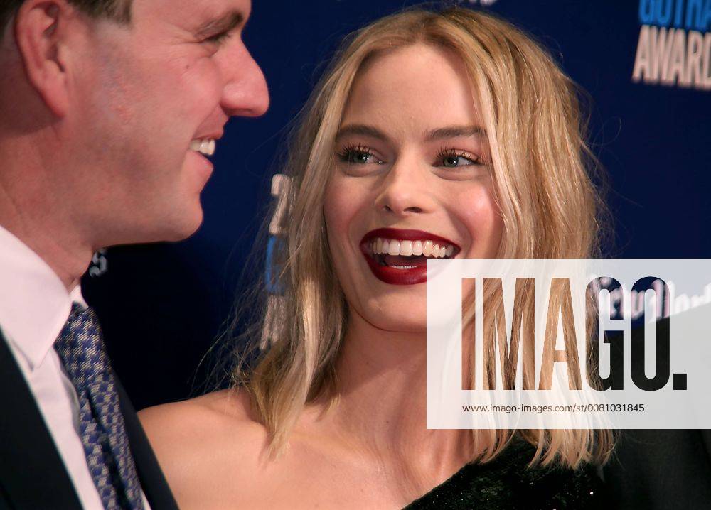 New York, N.Y, USA - MARGOT ROBBIE attends the 2017 IFP Gotham Awards,.Cipriani Wall Street,NYC.November 27, 2017.Photos by , Globe Photos Inc. New York USA - ZUMAms4_ 20171127_zaa_ms4_015