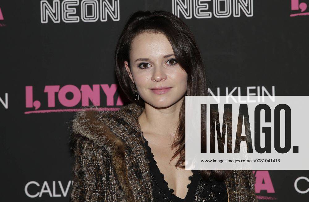 Sasha Cohen arrives on the red carpet at the I, Tonya New York Premiere at Village East Cinema on November 28, 2017 in New York City. NYP20171128105 JOHNxANGELILLO
