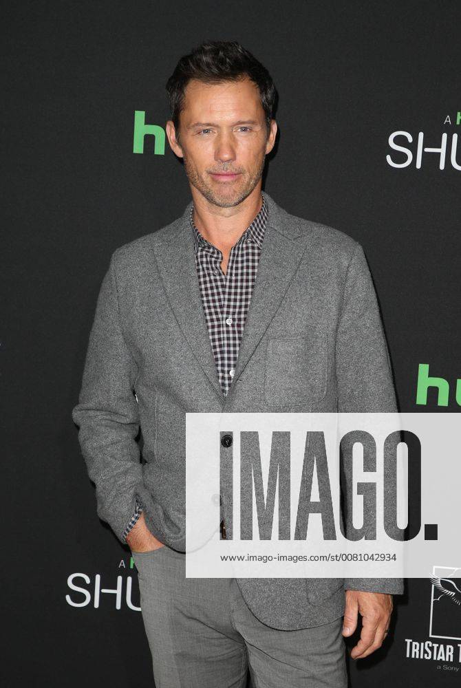 HOLLYWOOD, CA - NOVEMBER 28: Jeffrey Donovan, at Premiere Of Hulu s Shut Eye Season 2 at The Magic Castle in Hollywood, California on November 28, 2017.