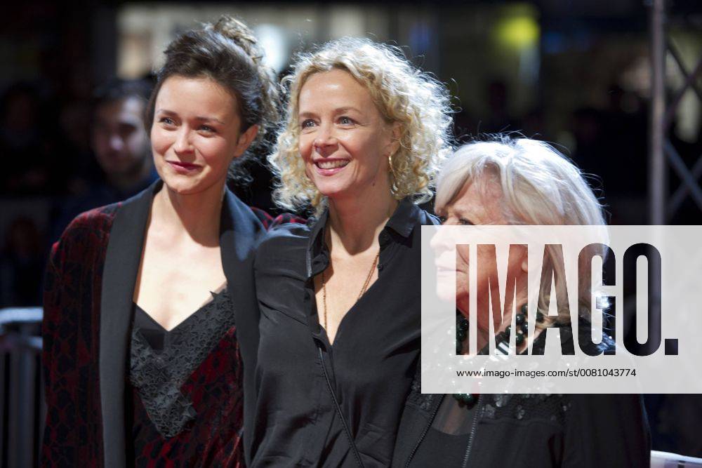 From left Tinka FUERST Fürst actress Katja RIEMANN Germany actress Margarethe von TROTTA Germany director on the red carpet Red Carpet Show film premiere Forget about Nick 28 11 2017 in the Lichtburg in Essen
