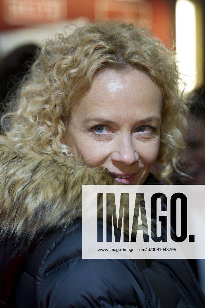Katja RIEMANN Germany Actress on the Red Carpet Red Carpet Show Film Premiere Forget about Nick 28 11 2017 in the Lichtburg in Essen