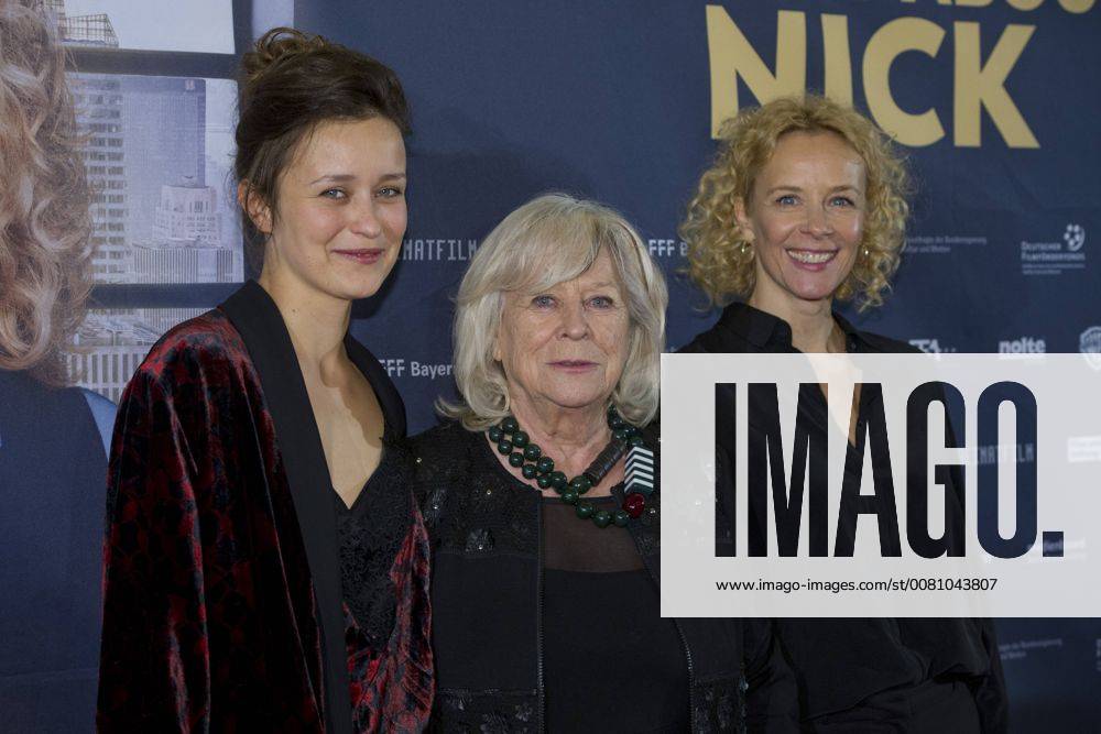 From left Tinka FUERST Prince Actress Margarethe von TROTTA Germany Director Katja RIEMANN Germany Red carpet actress Red Carpet Show Film premiere Forget about Nick 28 11 2017 at Lichtburg in Essen