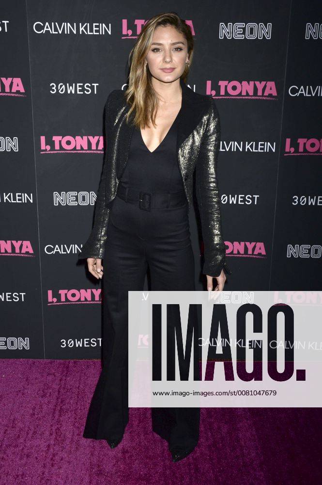 Christine Evangelista at the premiere of the movie I Tonya at the Village East Cinema New York 28 11 2017 Foto:xD.Tinex xFuturexImage