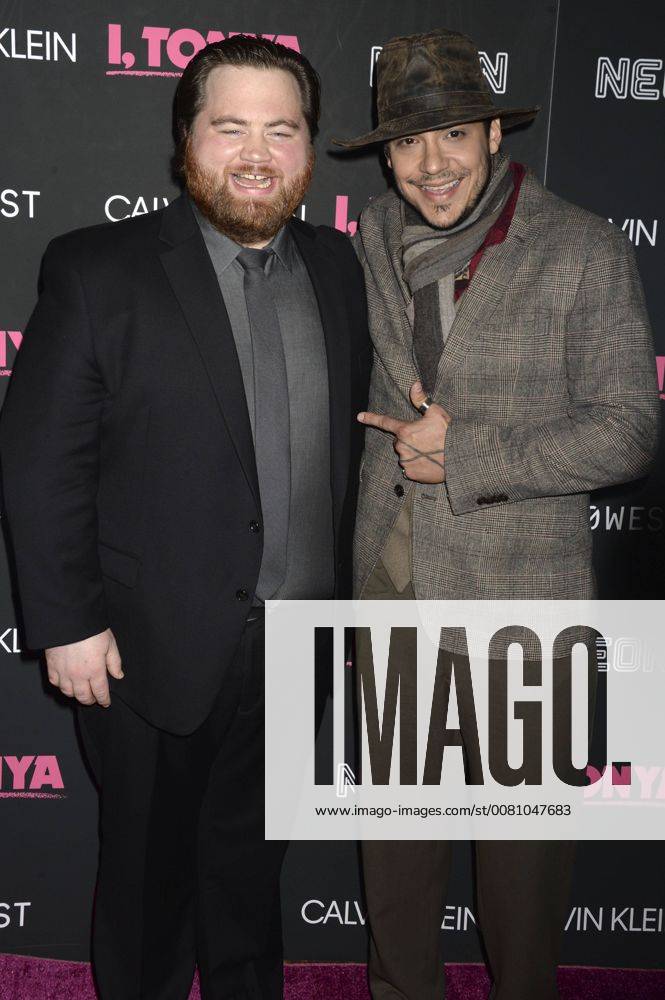 Paul Walter Hauser and Ricky Russert at the premiere of the movie I Tonya at the Village East Cinema New York 28 11 2017 Foto:xD.Tinex xFuturexImage