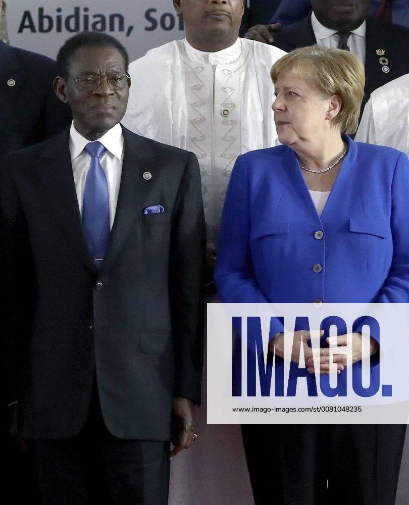 President of Equatorial Guinea Teodoro Obiang Nguema Mbasogo (L) and German Chancellor Angela Merkel (R) pose for a family picture at the 5th African Union-European Union (AU-EU) summit in Abidjan, Ivory Coast, 29 November 2017. The summit aims to improve cooperation on issues such as migration and development. 5th African Union - European Union (AU-EU) summit in Abidjan !ACHTUNG: NUR REDAKTIONELLE NUTZUNG!