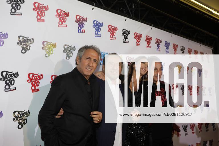 RICHARD ANCONINA PATRICK TIMSIT SABRINA NEWS: Avant premiere STARS 80, La suite - Paris - 05 12 2017 CleaCastel Panoramic