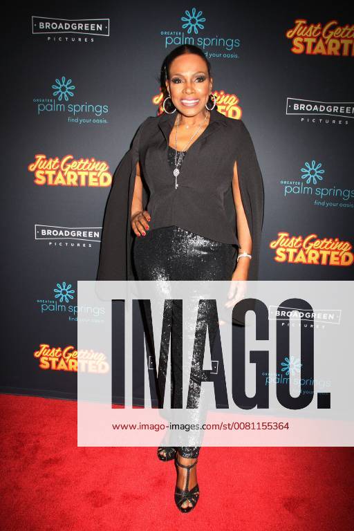 Sheryl Lee Ralph at the Just Getting Started Movie Premiere on 7 12 2017 in Los Angeles Just Getting Started Film Premiere in Los Angeles 2017