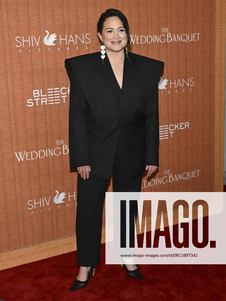 Lily Gladstone attends The Wedding Banquet Los Angeles Premiere. Los Angeles USA - ZUMAb173 20250414_aap_b173_043