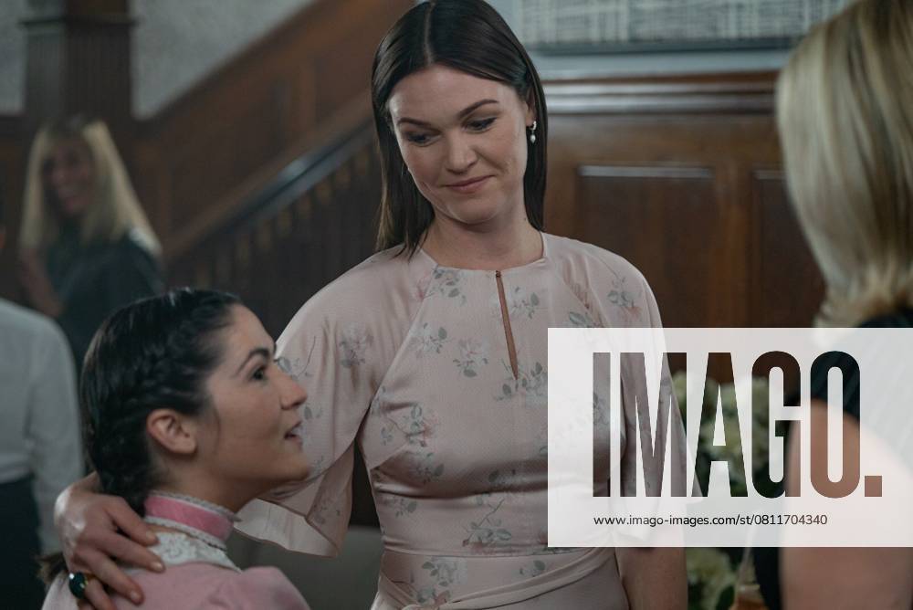Orphan - First Kill (2022) Orphan - First Kill (2022) Isabelle Fuhrman as Leena Klammer Esther Albrig Julia Stiles as Tricia Albright