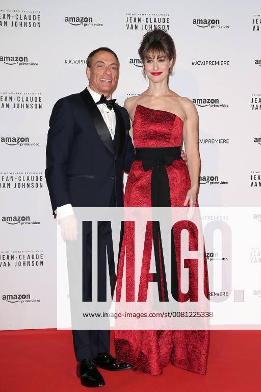 Lancement de la serie Jean Claude Van Johnson au cinema le Grand Rex a Paris. Photo: Laurent Guerin E Press Photo Jean Claude Van Damme;Kat Foster Paris France 566112